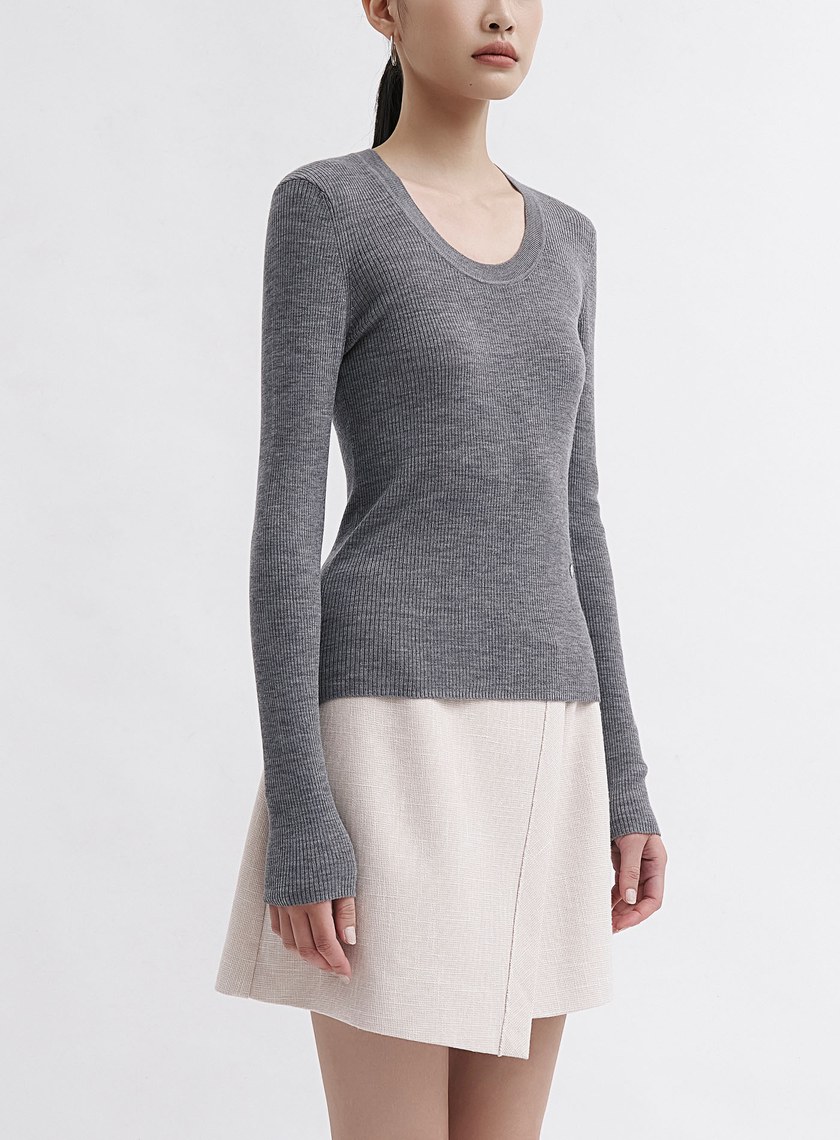 可機洗羊毛圓領針織衫