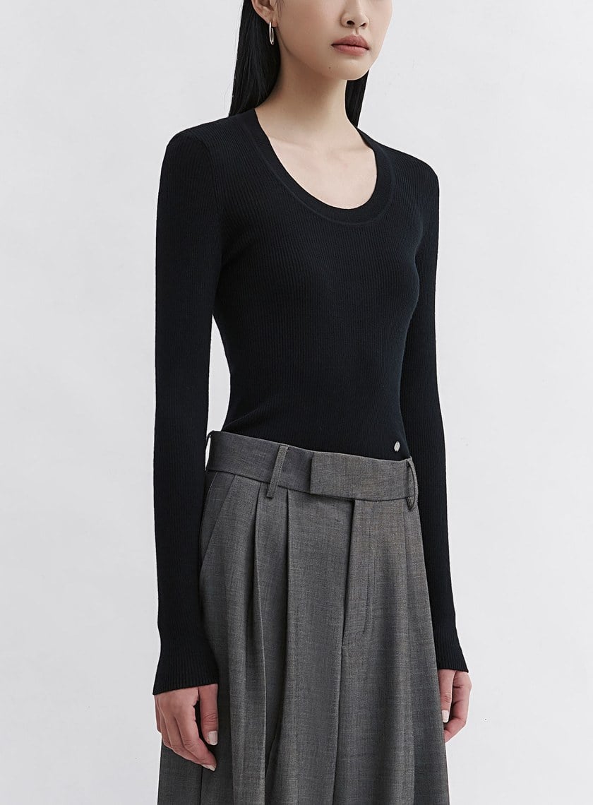 可機洗羊毛圓領針織衫