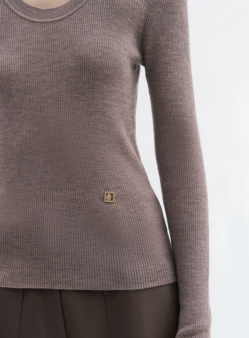 可機洗羊毛圓領針織衫