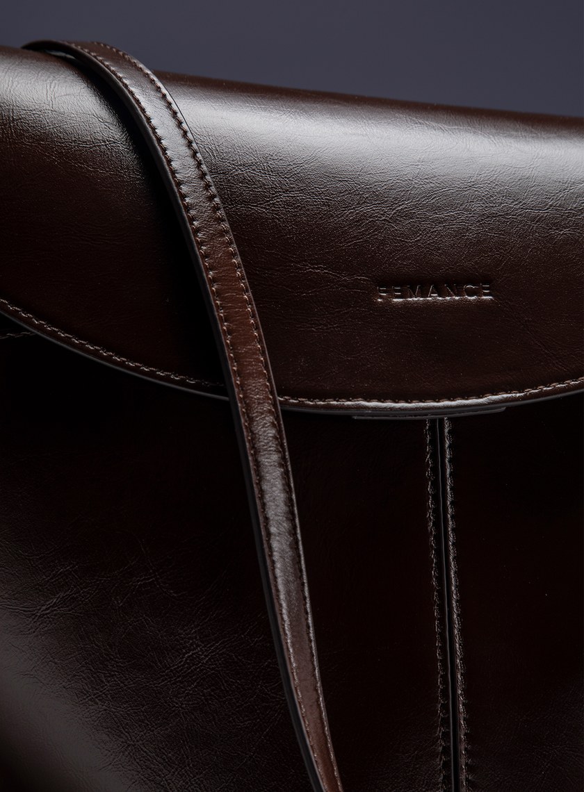 FEMANCE_Lympia牛皮紋理帆船包