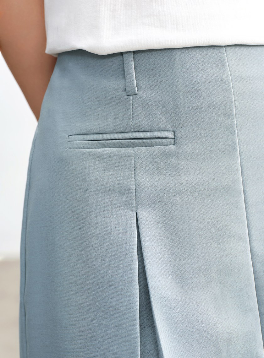 羊毛修身Ａ字裙