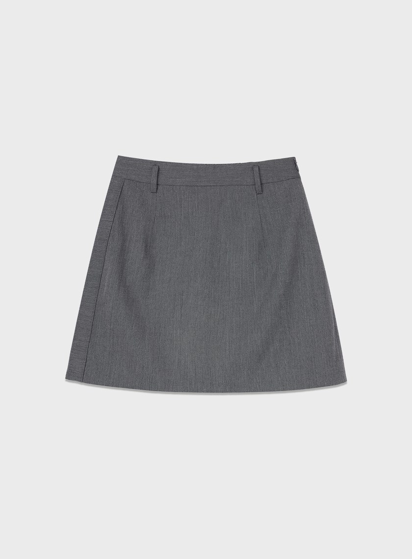 俐落直筒西裝短裙