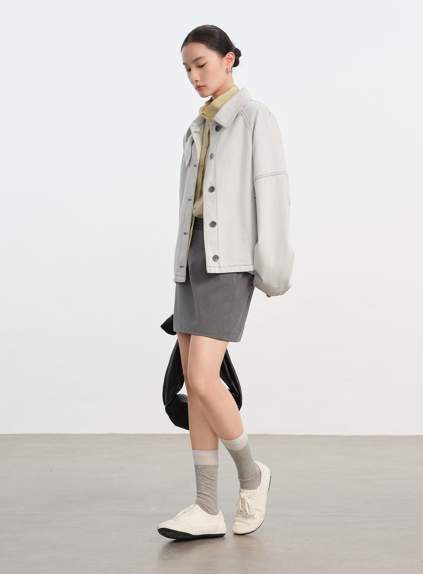 俐落直筒西裝短裙