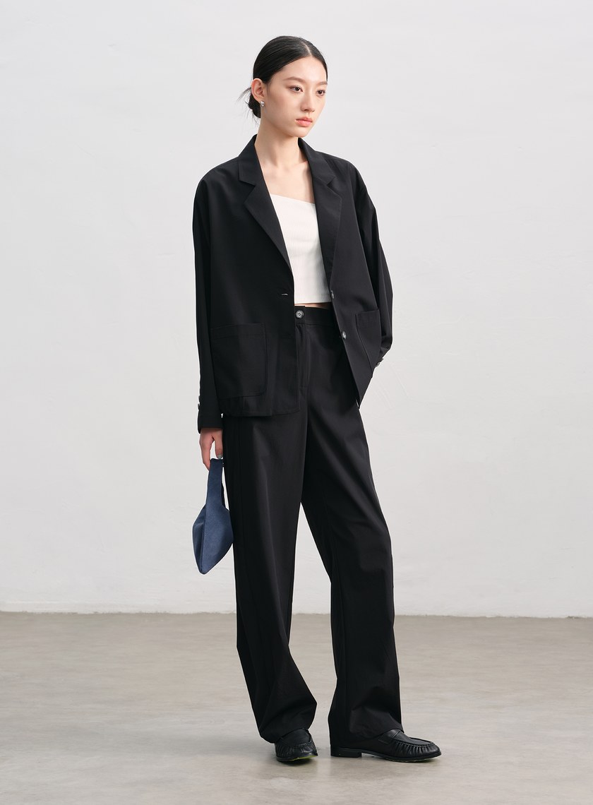 輕盈抗皺休閒長褲