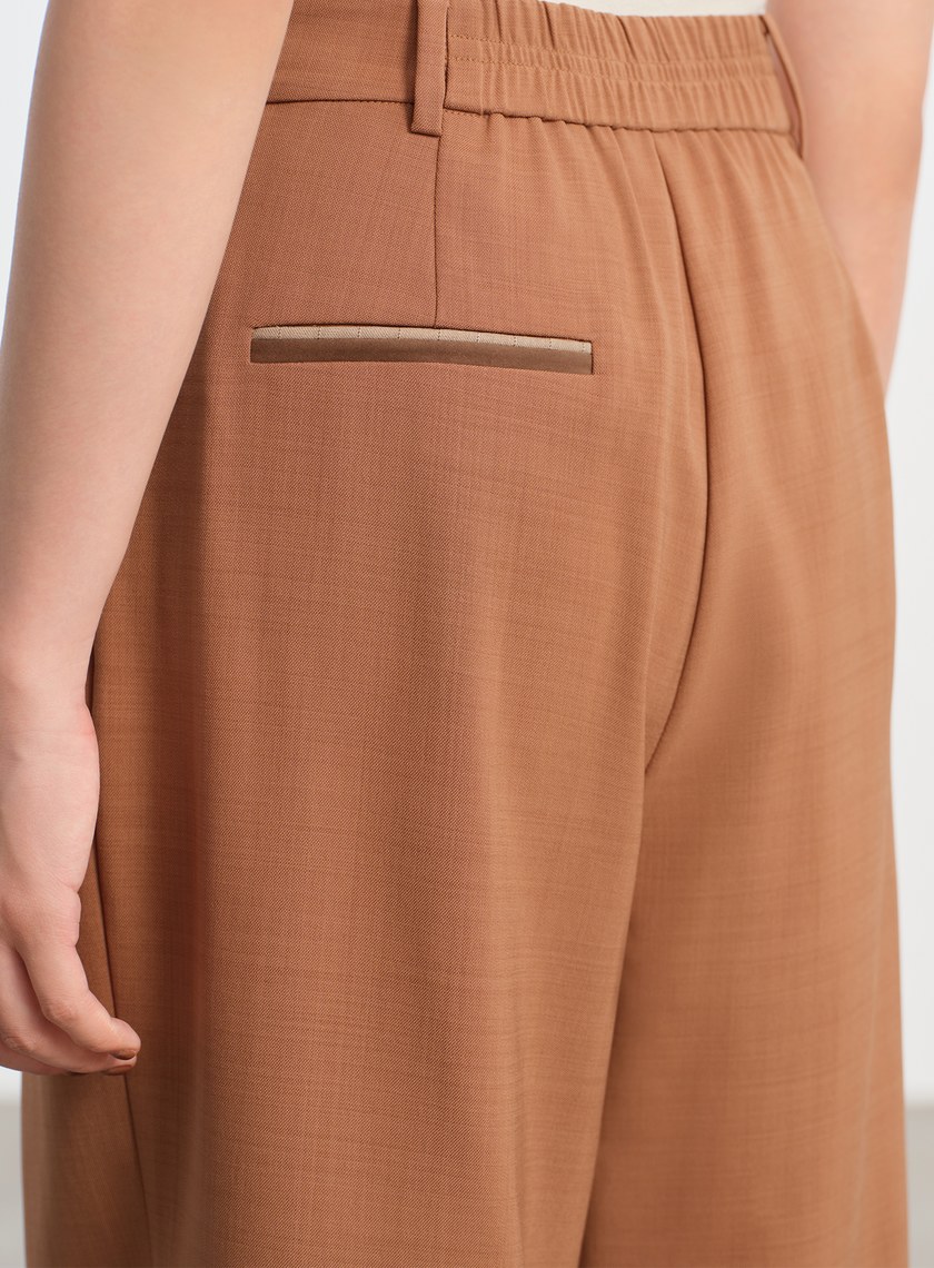 經典麂皮拼接西裝褲