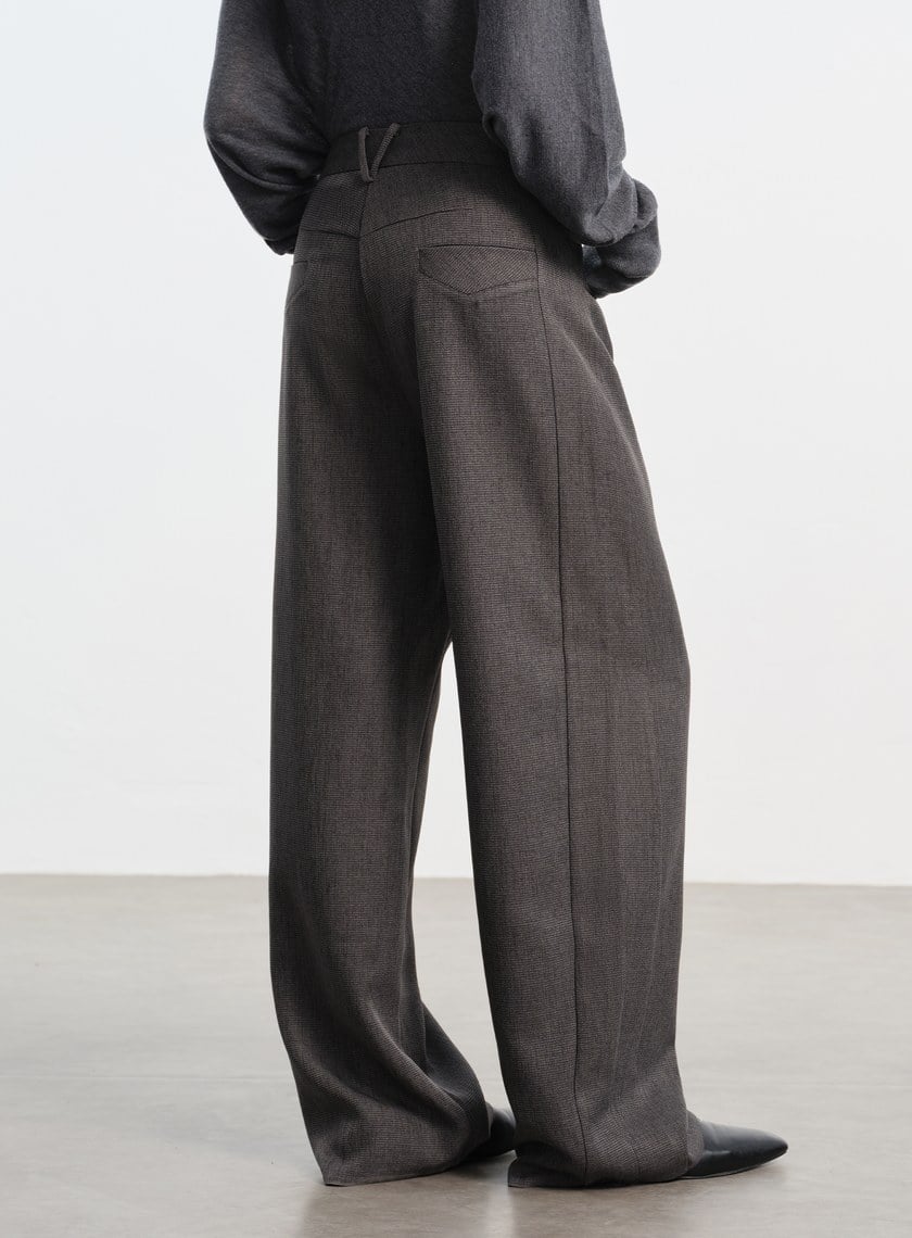 花紗提織工裝彎刀褲