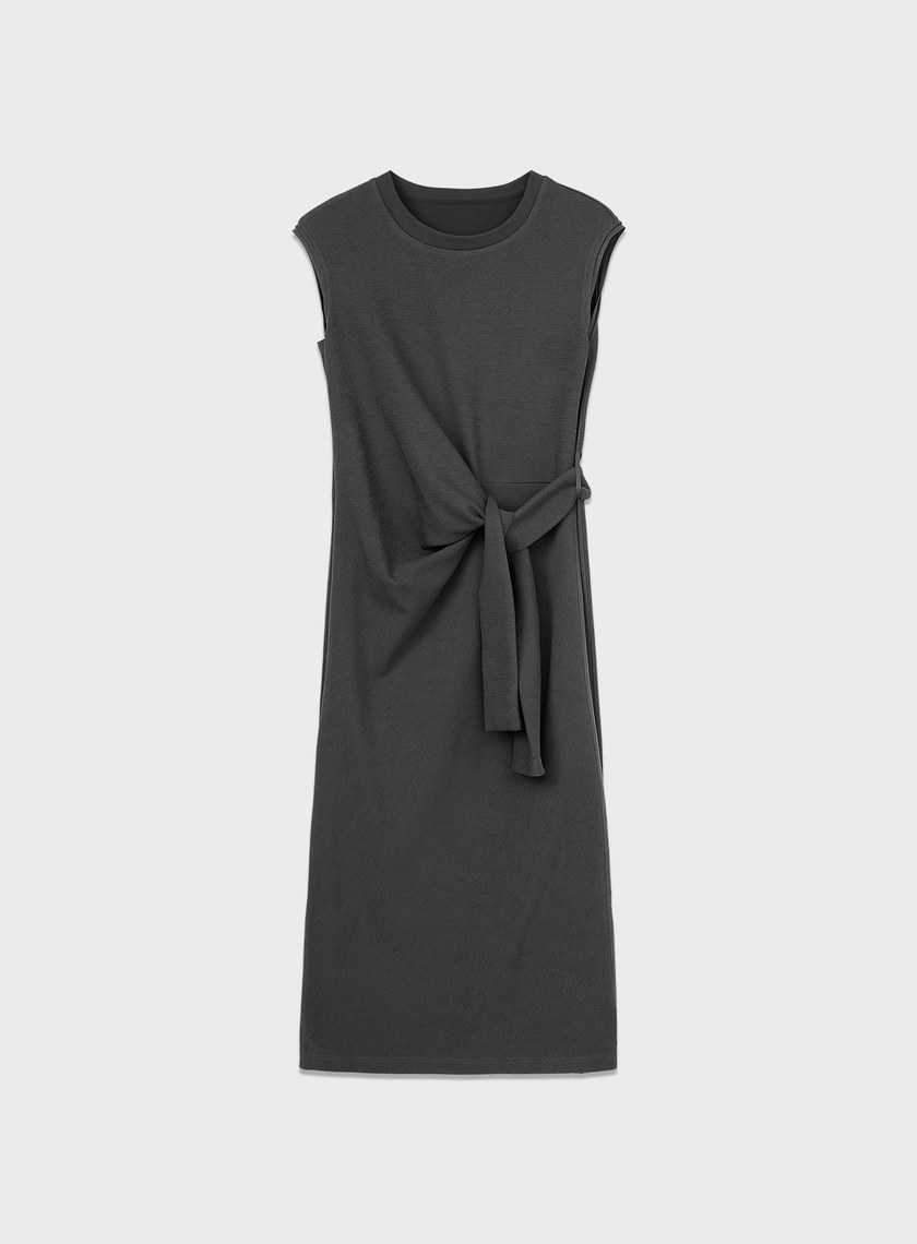 垂墜感綁帶連身裙