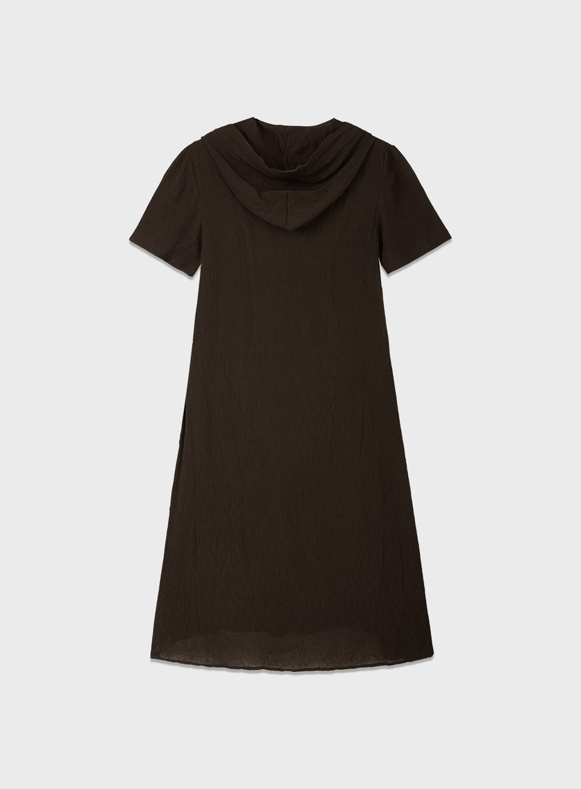 褶皺肌理連帽洋裝