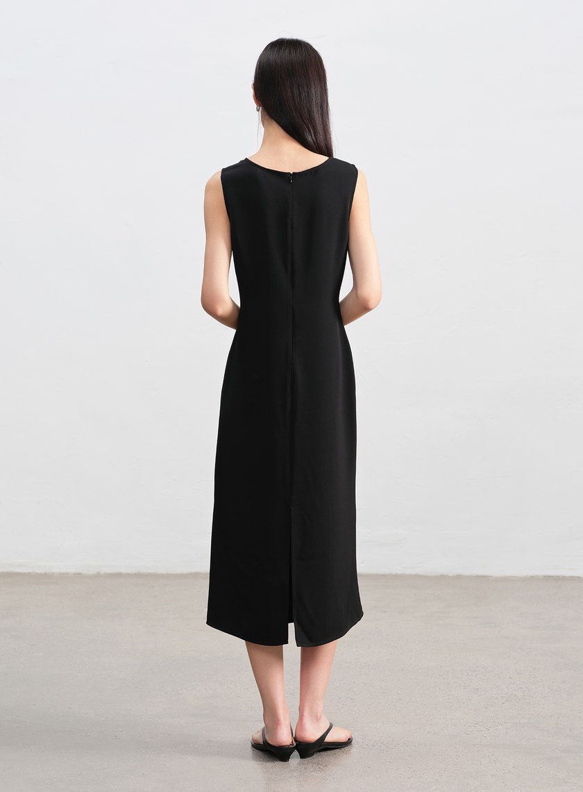 經典抓褶收腰洋裝