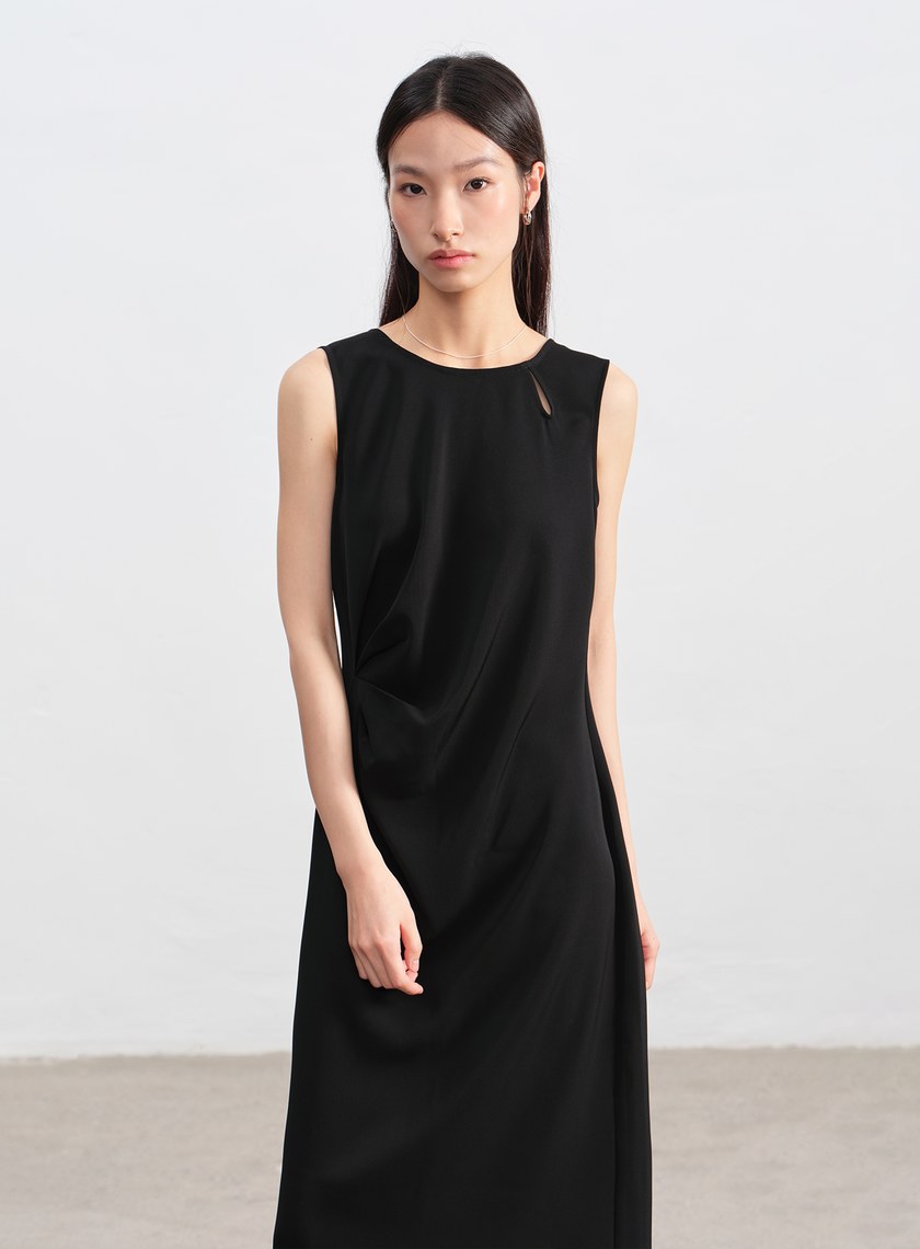 經典抓褶收腰洋裝