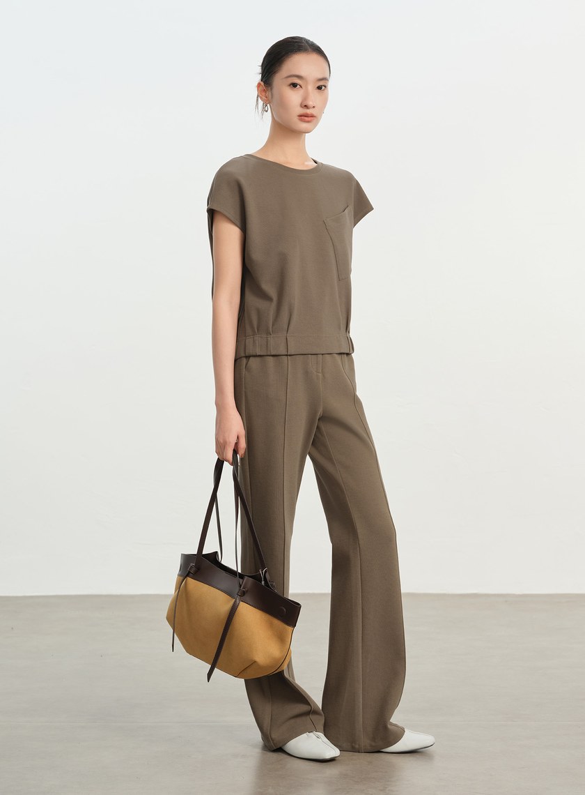 垂墜感落肩口袋上衣