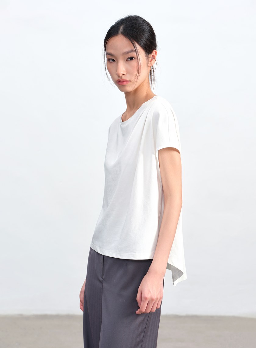 不對稱剪裁造型T-Shirt