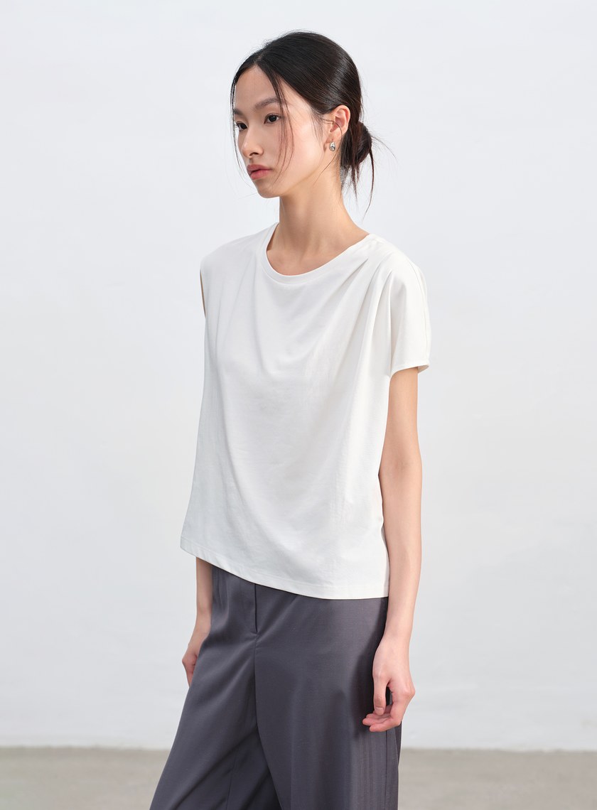 不對稱剪裁造型T-Shirt