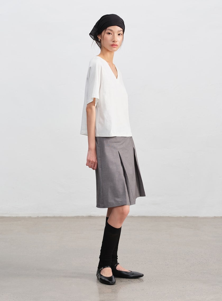 涼感V領寬版上衣