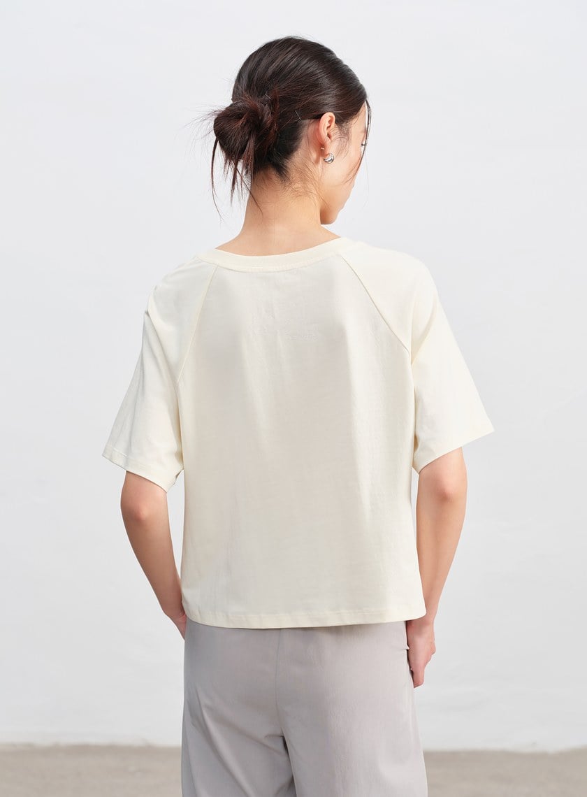 涼感V領寬版上衣