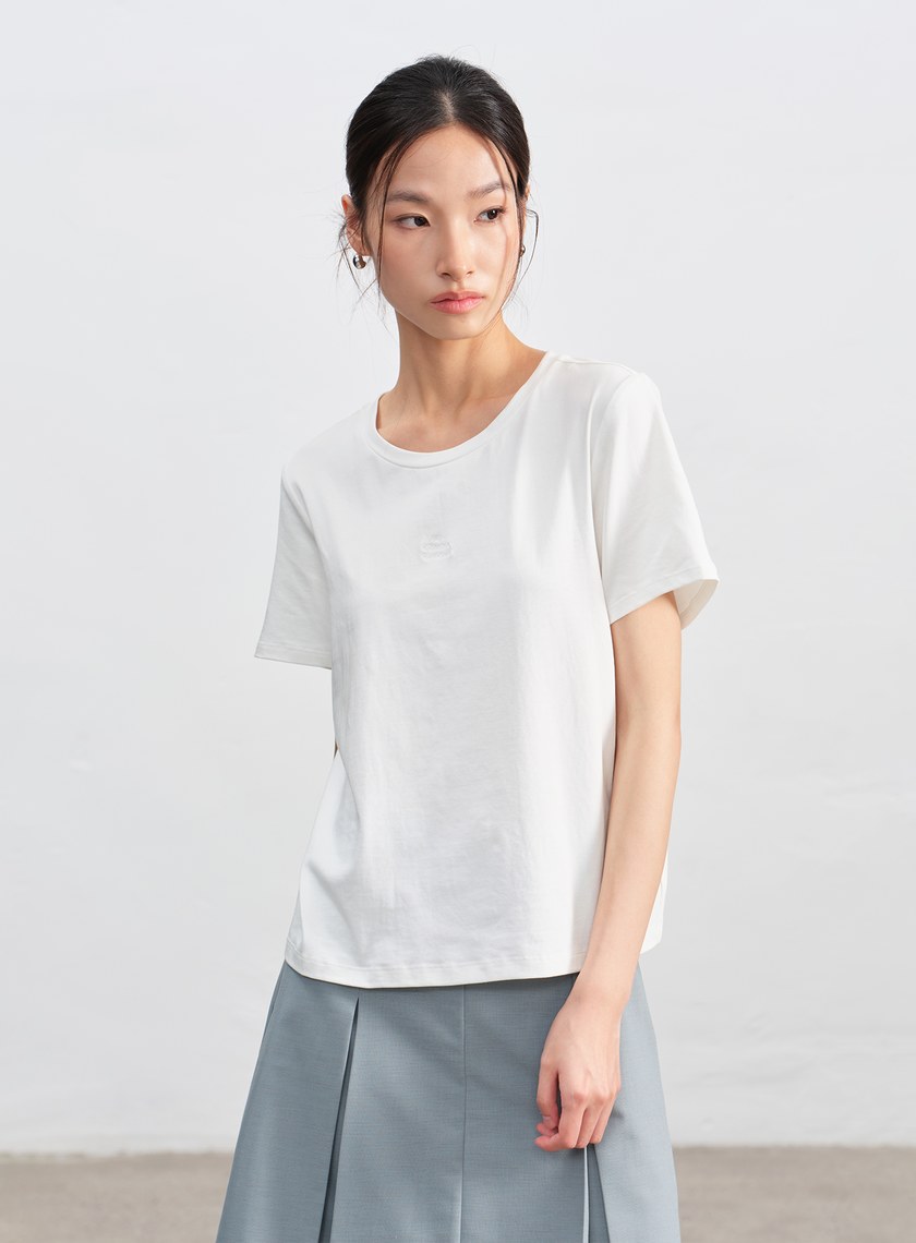 涼感圓領寬版上衣