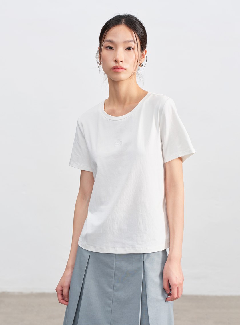 涼感圓領寬版上衣