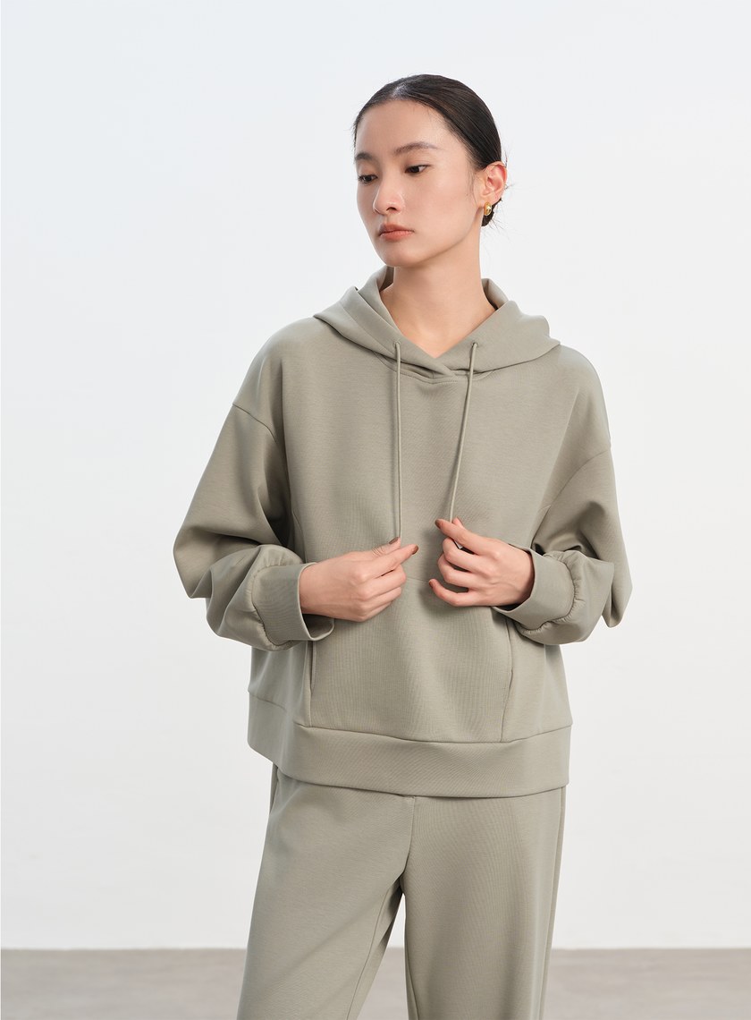 舒適連帽衛衣