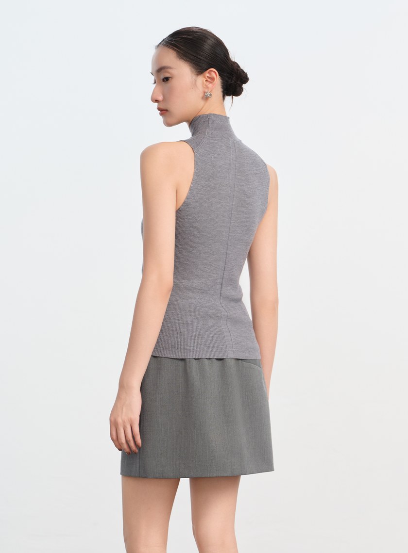 純羊毛半高領針織背心