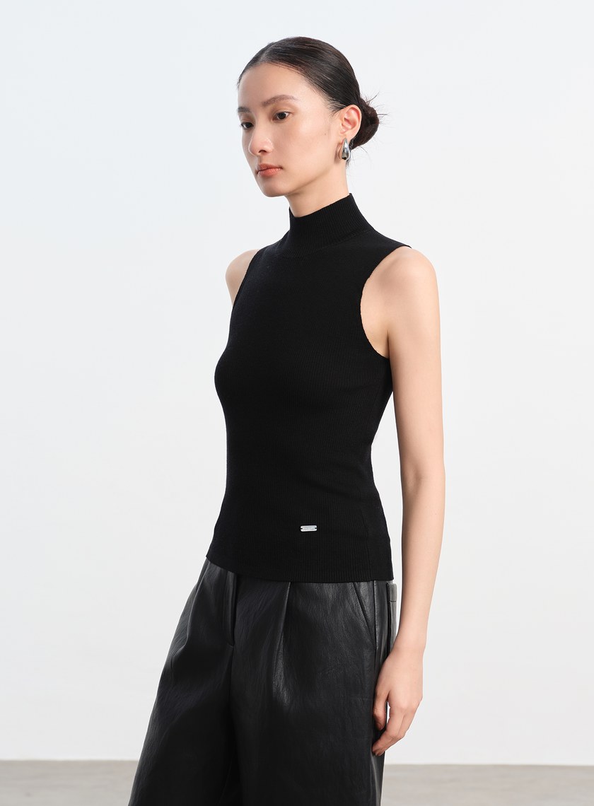 純羊毛半高領針織背心