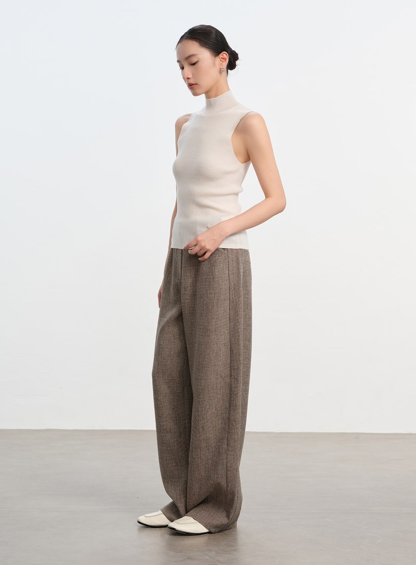 純羊毛半高領針織背心