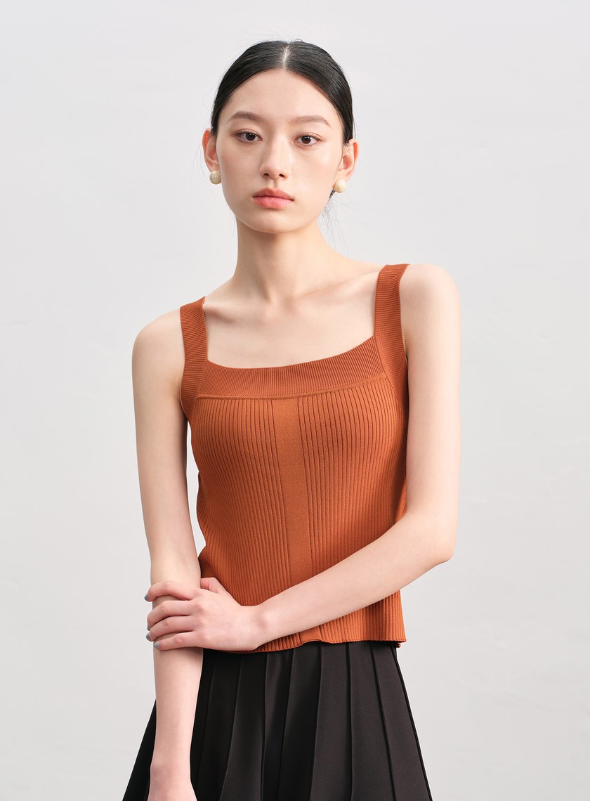 經典修身方領針織背心