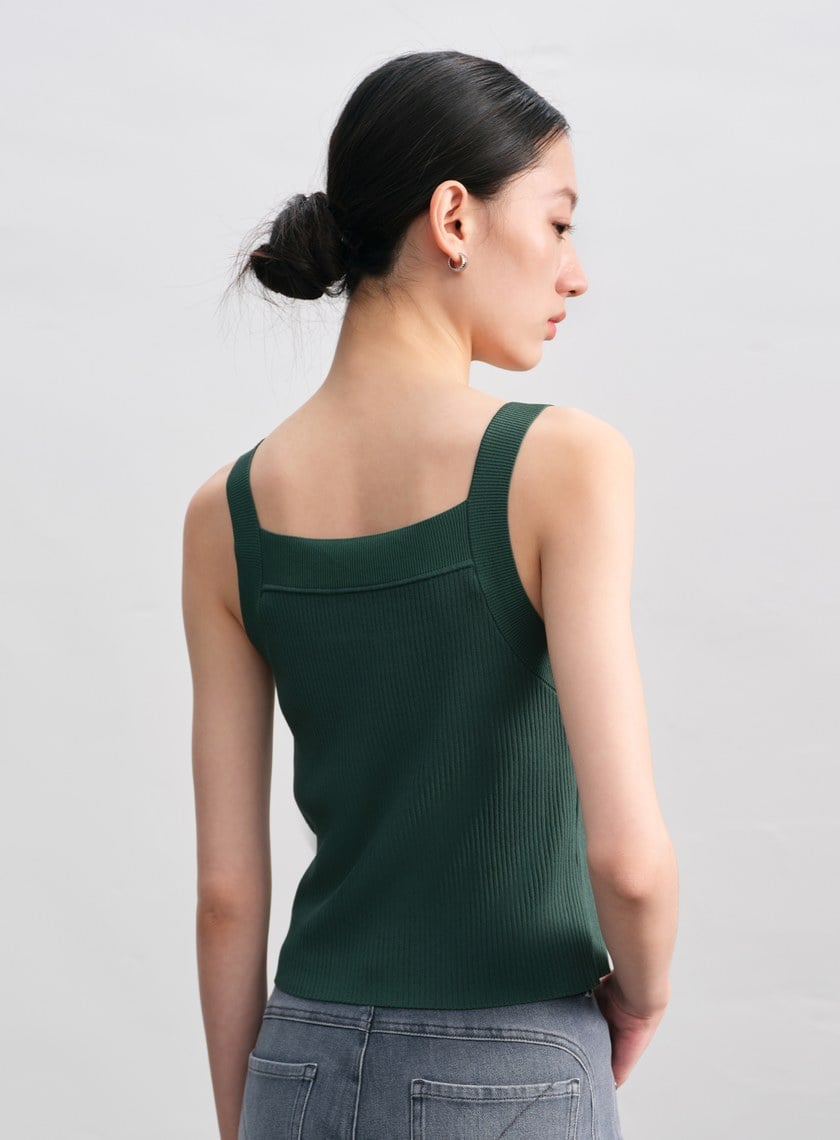 經典修身方領針織背心