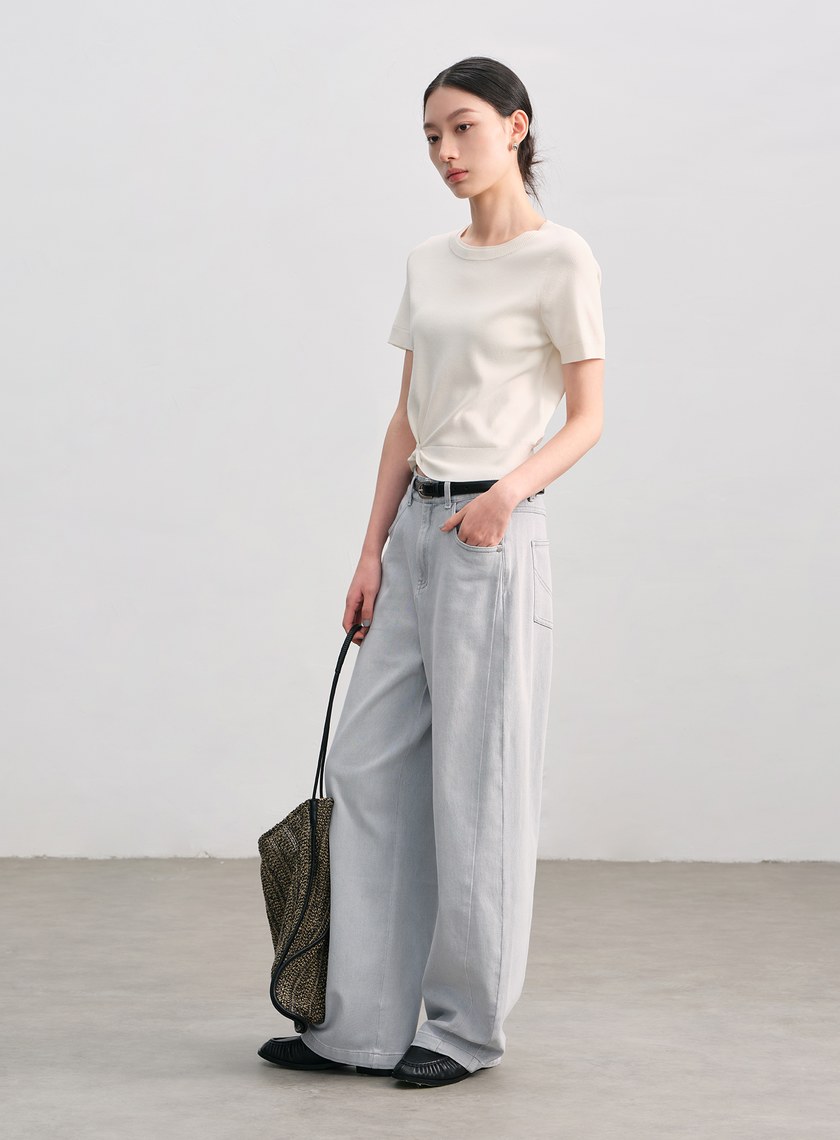 簡約扭結針織衫