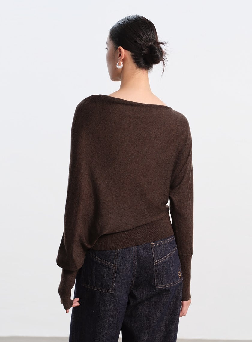 斜領連袖針織上衣