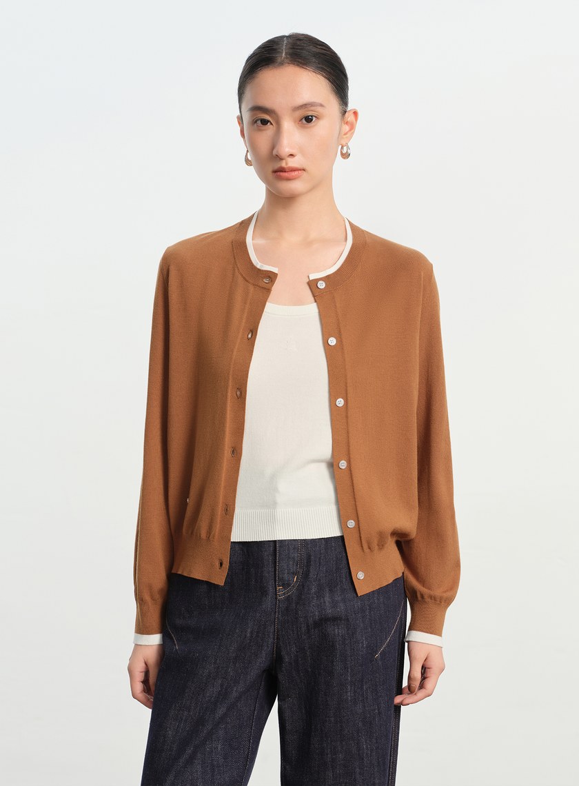 撞色圓領針織衫