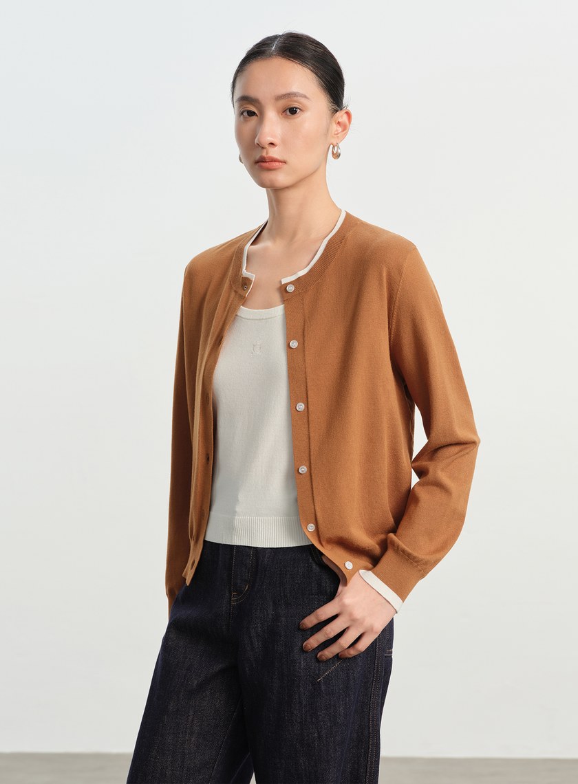 撞色圓領針織衫