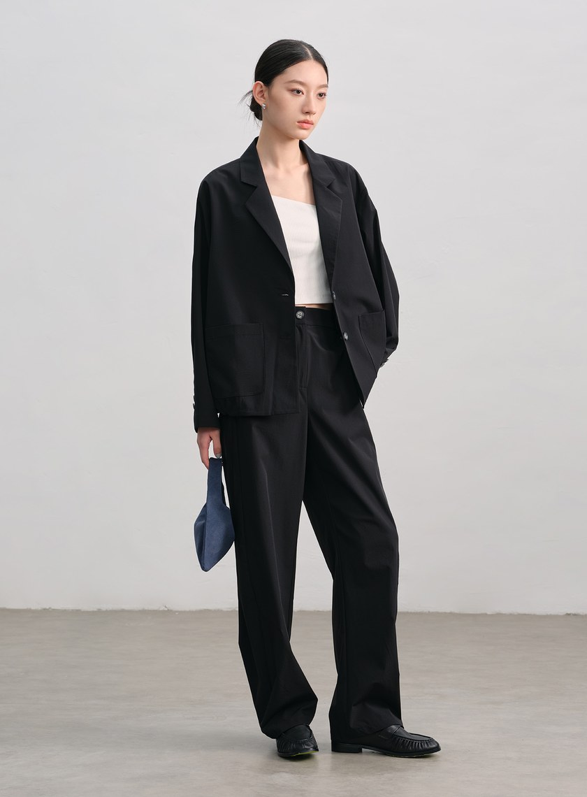 輕盈抗皺西裝式夾克