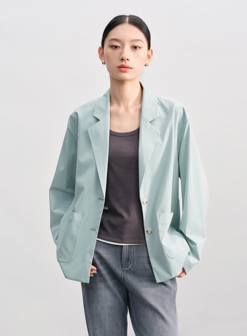 輕盈抗皺西裝式夾克