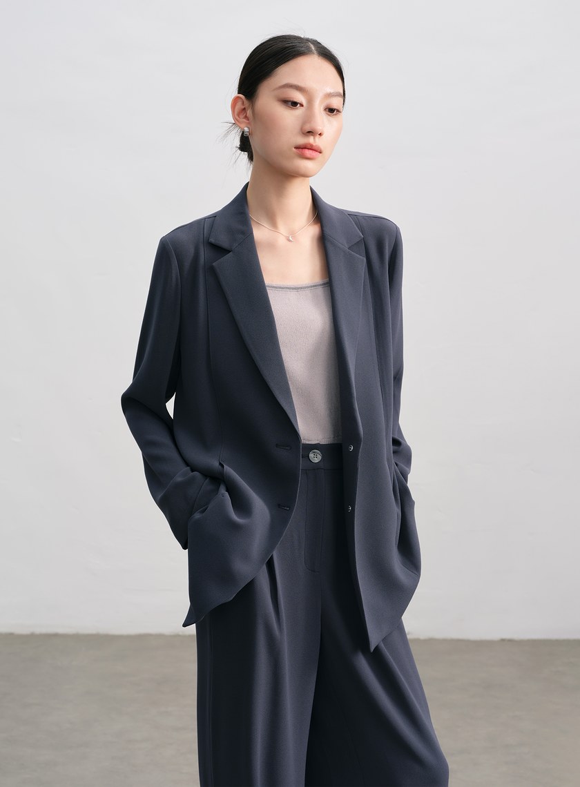 垂感醋酸不對稱西裝外套
