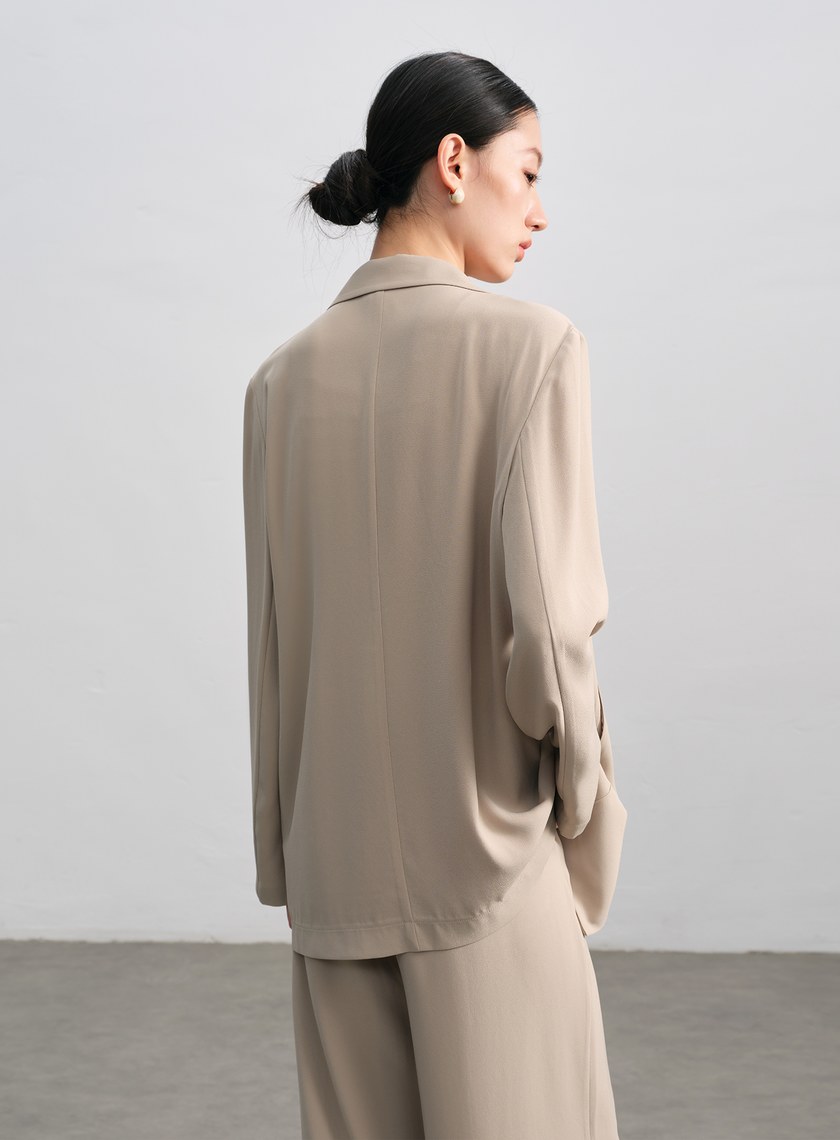 垂感醋酸不對稱西裝外套