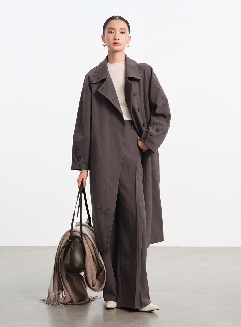 輕盈中空紗繭型風衣