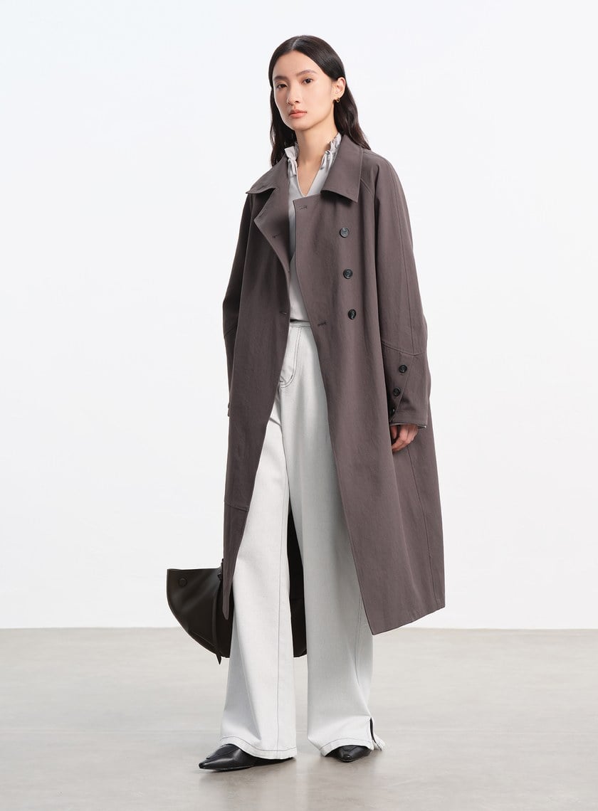 輕盈中空紗繭型風衣