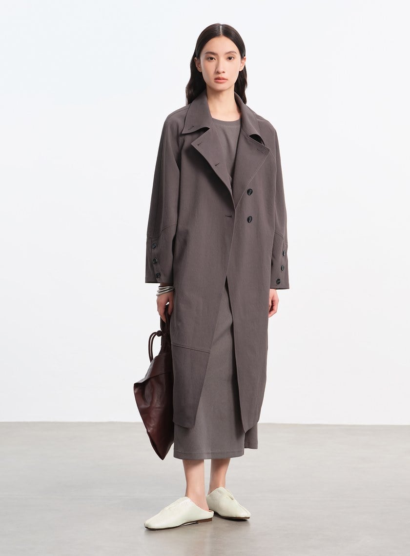 輕盈中空紗繭型風衣