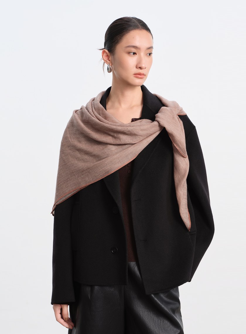 不對稱羊毛短大衣