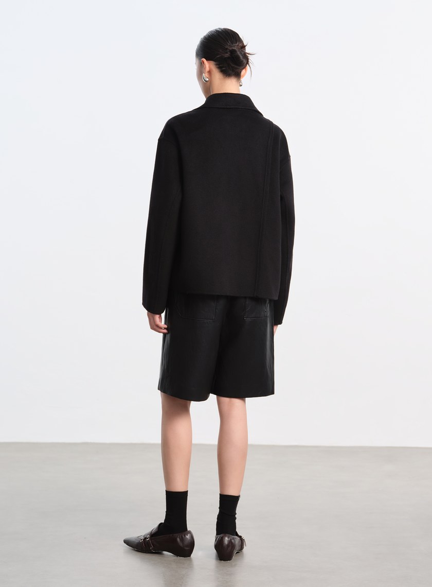 不對稱羊毛短大衣