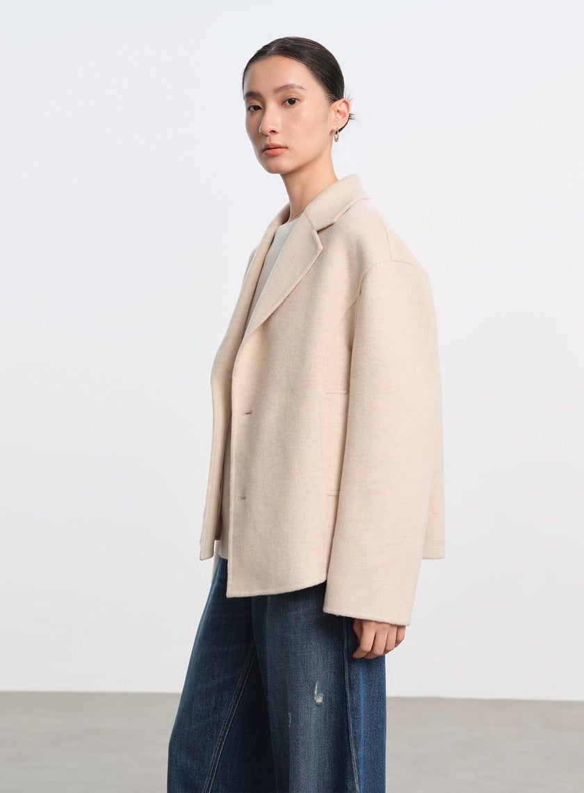 不對稱羊毛短大衣