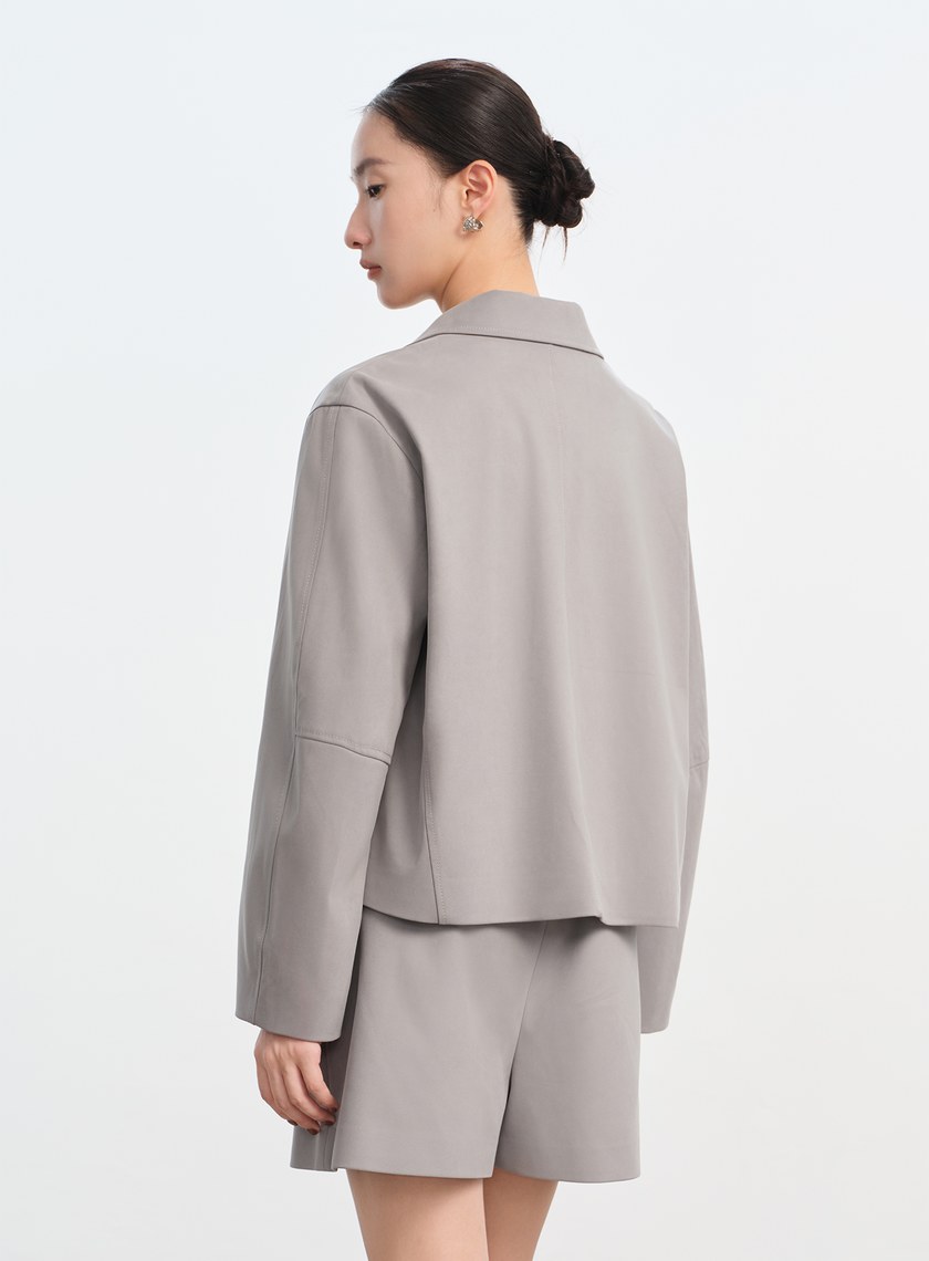 仿麂皮短版外套