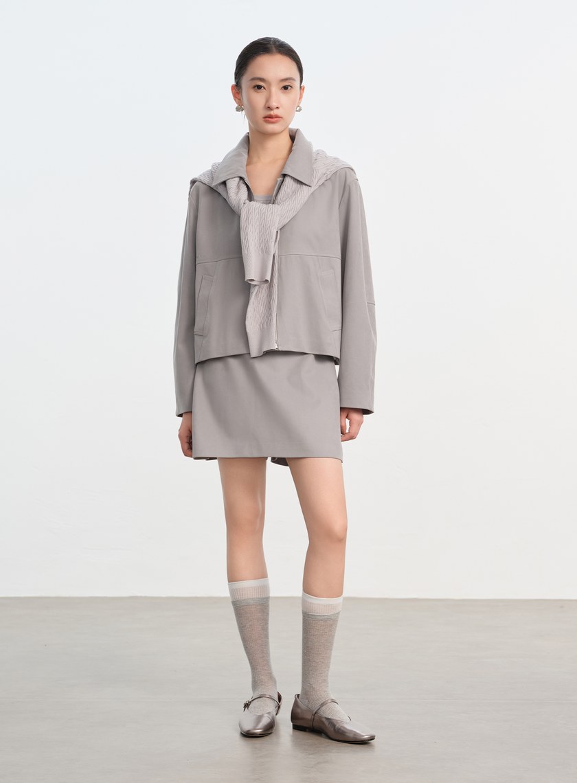 仿麂皮短版外套