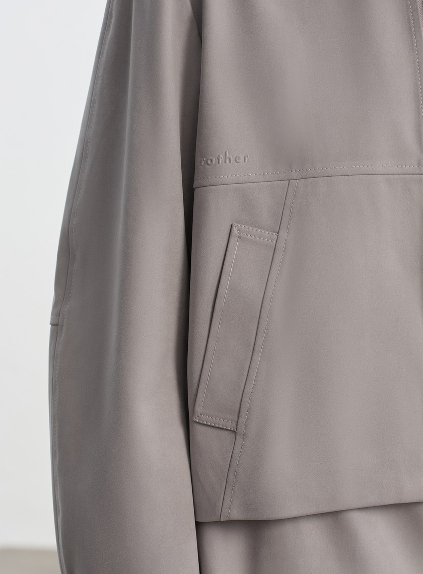 仿麂皮短版外套