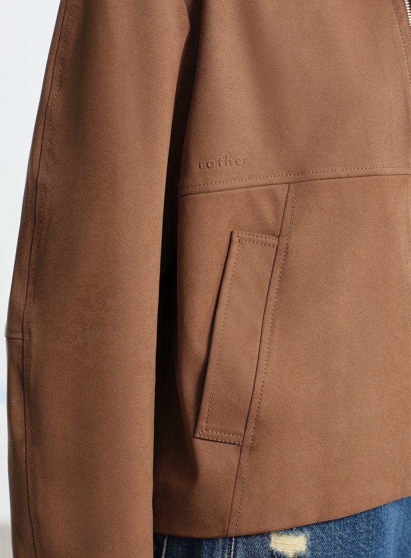 仿麂皮短版外套