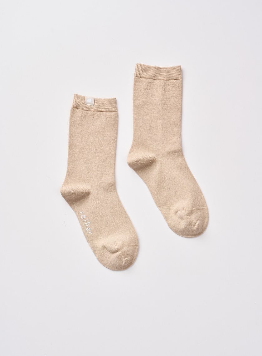 輕薄羊毛中筒襪