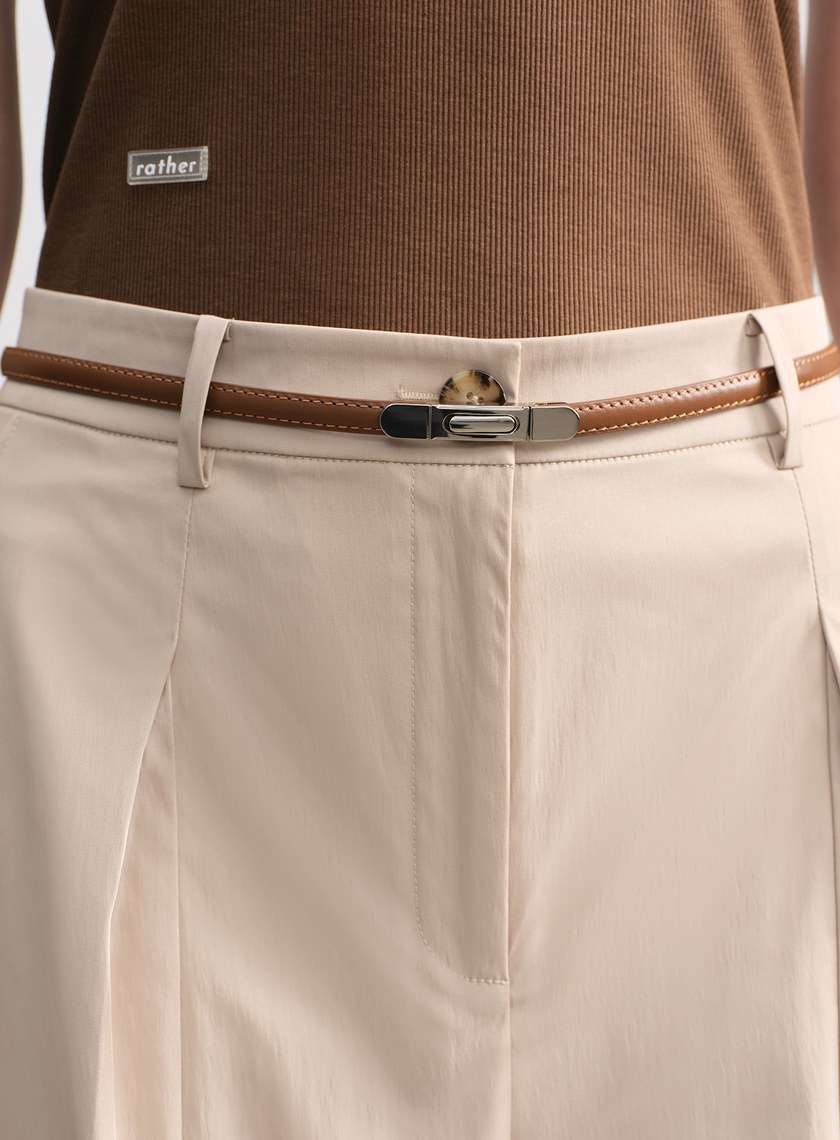 簡約方形金屬頭皮帶