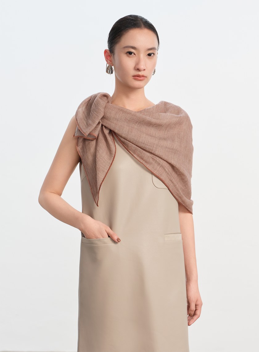 純羊毛薄款方巾