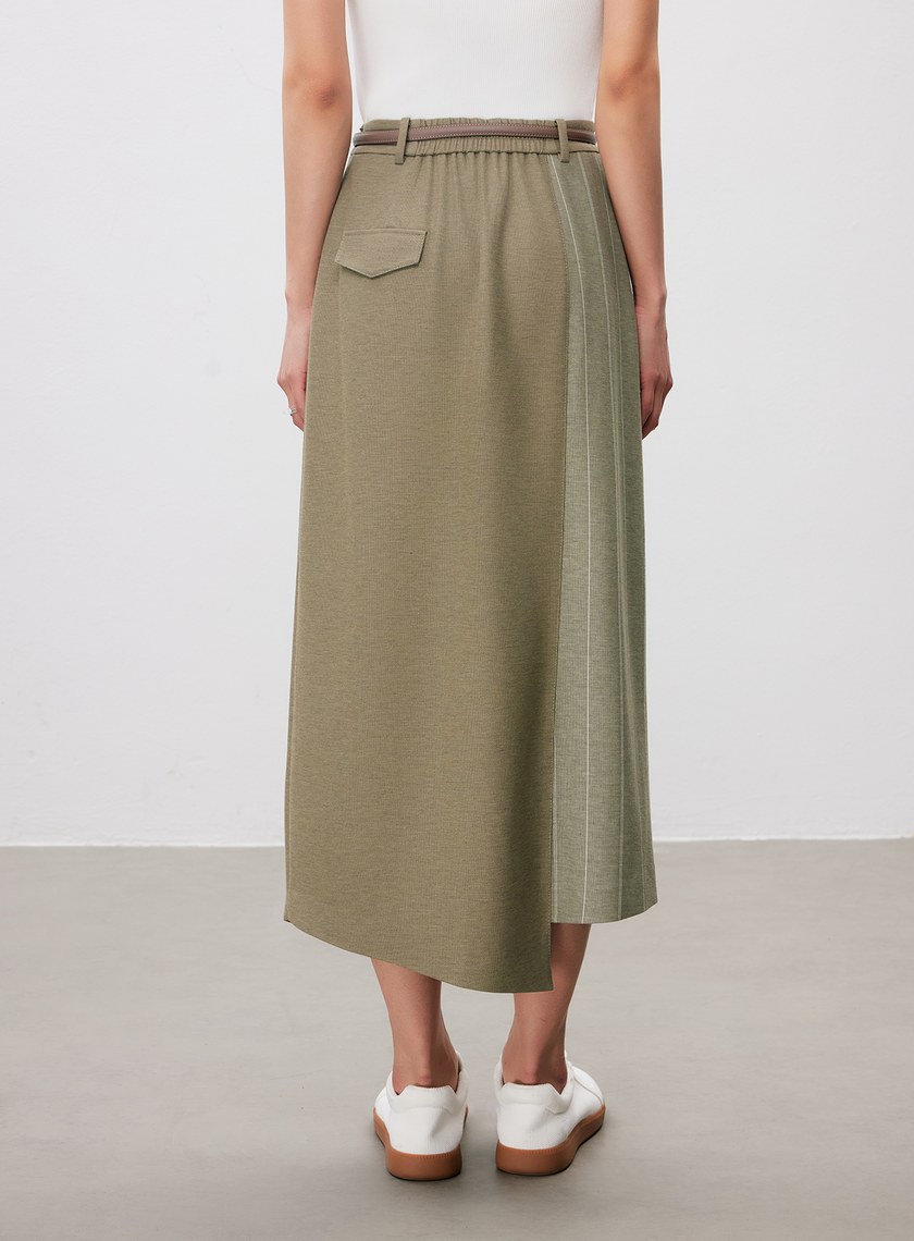 不對稱異材質拼接西裝半裙