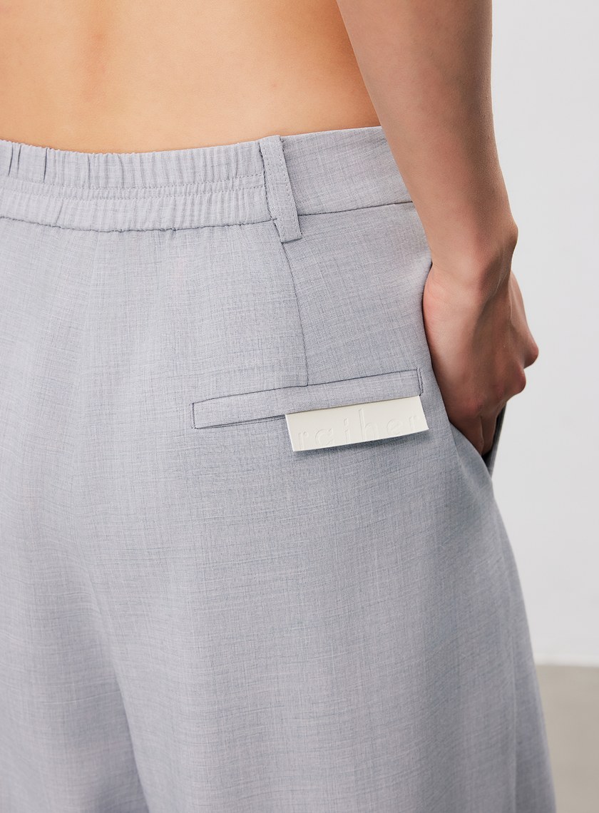 率性垂感內褶闊腿褲